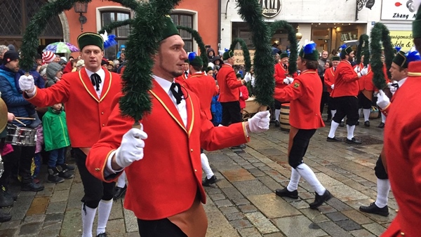 2020 01 04 Schaefflertanz 1