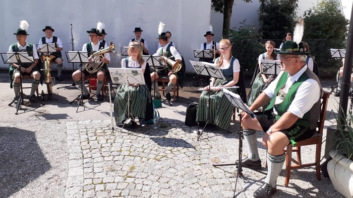 2020 07 erster Auftritt