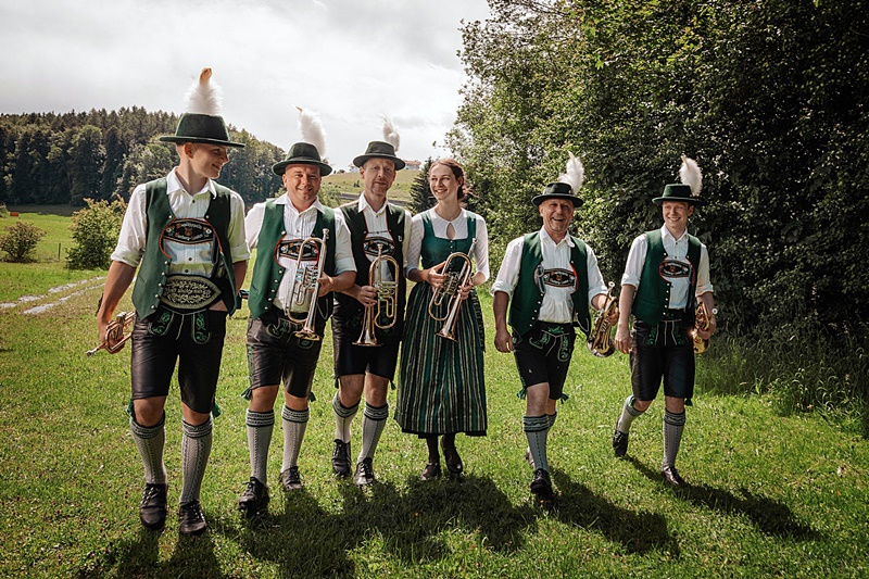 MK Flügelhörner 800 breit